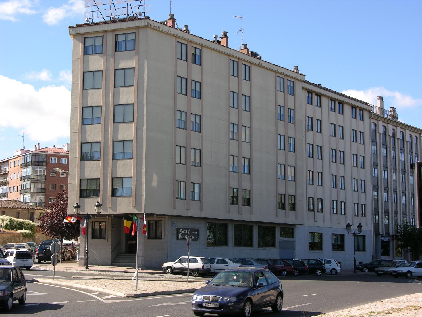 Hotel Don Carmelo Ávila Exterior photo